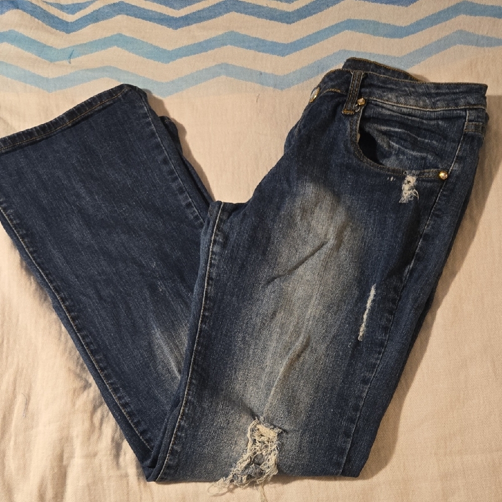 Women's Flare Distressed Denim‎ Jeans